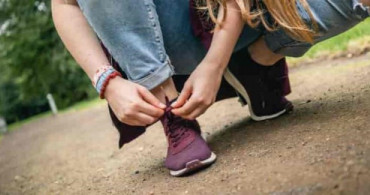 Spor Ayakkabısındaki Koku Nasıl Gider?