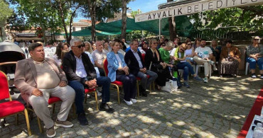 Srebrenitsa Anneleri, Anneler Günü'nde Yaşanan Katliamı Anlattı
