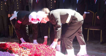 Süleyman Demirel'in 11’inci yıl anmasında katılım düşüklüğü dikkat çekti