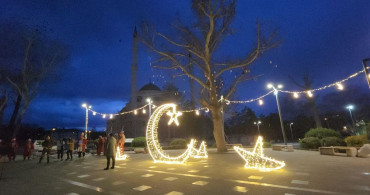 Suluova'da Ramazan Coşkusu: Dualar ve Mahyalar ile Karşılandı