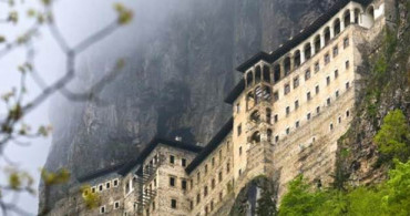Sümela Manastırı’nın İlk Kısmı Ziyarete Açık