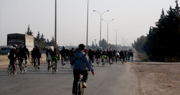 Suriye Halkı, Baas Rejiminin Devri İçin Kutlamalarda Bir Araya Geldi