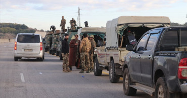 Suriye Ordusu Deyr Hafir Hattına Askeri Takviye Gönderdi