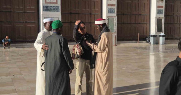 Suriye'de Emevi Camii'nde Bayram Namazı Coşkusu