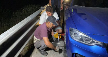 Sürücüleri Şok Eden Olay: Seyir Halindeyken Lastikleri Patladı!