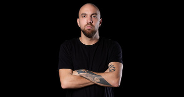 Survivor All Star’ın İddialı Yarışmacılarından Eski Futbolcu Sercan Yıldırım Yarışmayı mı Bıraktı?