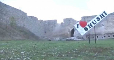 Şuşa'da İlk Azerbaycan Bayrağı Dalgalandı!