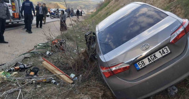 Suşehri'nde Trafik Kazası: 3 Yaralı