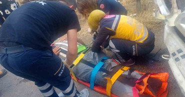 Susurluk'ta tır ile aracın çarpıştığı kazada 1 kişi yaralandı