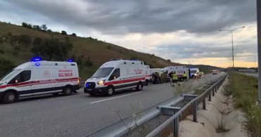 Susurluk'ta Yolcu Otobüsü Devrildi, 25 Yaralı
