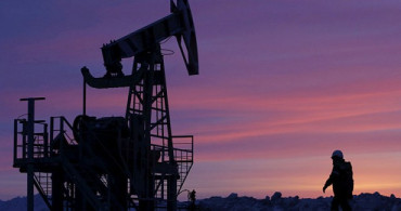Suudi Arabistan Enerji Bakanlığı Petrol Ticaretinde Petrodoları Bırakacağını Reddetti