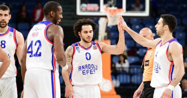 Tahincioğlu Basketbol Süper Ligi 27. Hafta (Erteleme) : Anadolu Efes 98-54 TOFAŞ (Maç Sonucu)