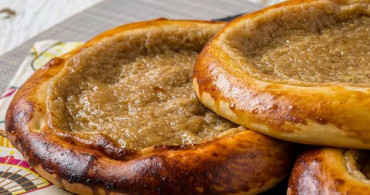 Tahinli Pide Nasıl Yapılır? Tahinli Pide Tarifi