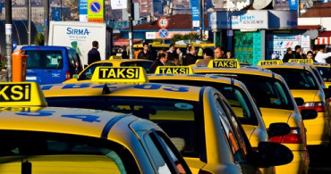 Taksicilerden UBER Eylemi