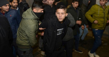 Taksim Meydanı'ndan Suriyelilerin Yılbaşı Kutlaması Gündem Oldu