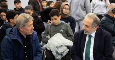 Talas'ta Alev Alatlı Okumaları ile Düşünce Yolculuğu