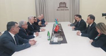 Tamer Karadağlı'ya 'Sanatkar Madalyonu' Ödülü