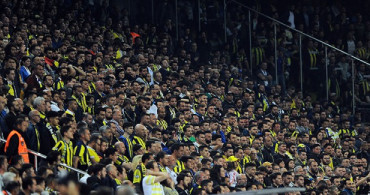 Taraftarlardan Ali Koç'a Tezahüratlı Protesto