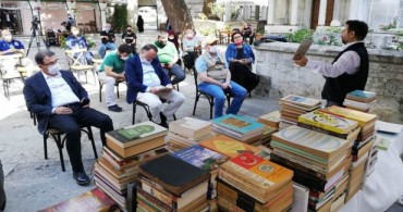 Tarihi Kitaplar Müzayedede Alıcısını Buldu