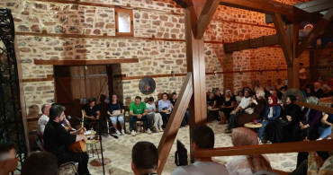 Tarihi Su Dolabı’nda Neşet Ertaş türküleri seslendirildi