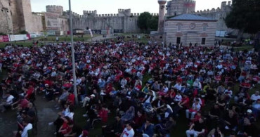 Tarihi Yedikule Hisarı'nda milli takıma büyük destek