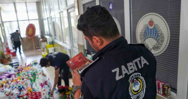 Tarsus'ta Sağlıksız Ürünlere El Konuldu