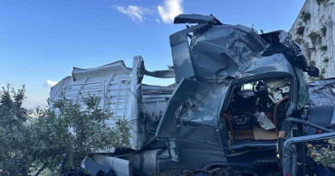 Tarsus'taki Viyadük Kazası: 3 Ölü 3 Yaralı
