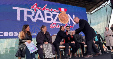 ‘Taşacak Bu Deniz’ Oyuncuları Trabzon Günleri'nde Hayranlarıyla Buluştu
