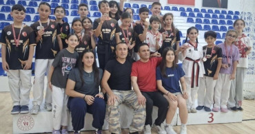 Taşbacaspor, minikler taekwondo il seçmelerinde takım halinde şampiyon oldu