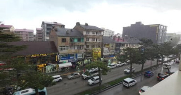Tatvan'da Dolu Yağışı Hayatı Olumsuz Etkiledi