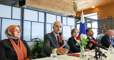 TBMM Başkanı Kurtulmuş Finlandiya'da Türk ve Tatar Temsilcileriyle Bir Araya Geldi