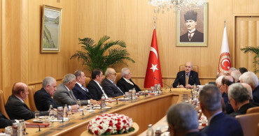 TBMM Başkanı Kurtulmuş'tan Eski Milletvekillerine Önemli Açıklamalar