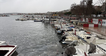 Tekirdağ'da Kuvvetli Lodos Hayatı Olumsuz Etkiliyor