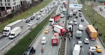 TEM Bağlantı Yolunda Feci Kaza!