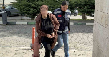 Teyze, Yeğeninin Altınlarını Çalıp Yeni Bir Araç Aldı