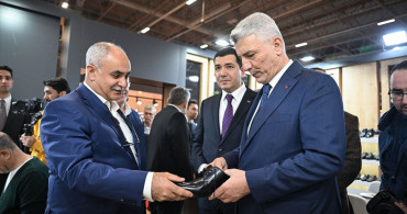 Ticaret Bakanı Ömer Bolat AYMOD Fuarı’nda Dünya Ticaretinin Geleceğini Değerlendirdi