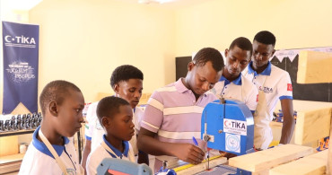 TİKA'dan Nijer'de Marangozluk Eğitimi ile Fırsat Yaratılıyor