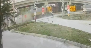 Tır Otomobile Çarptı: 1 Kayıp