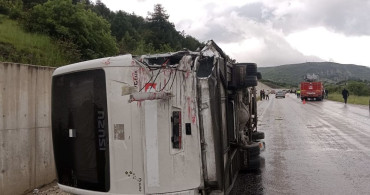 Tokat'ta Minibüs Devrildi: 4 Kişi Yaralandı