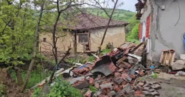 Tokat'ta Sağanak Sonrası Heyelan: 2 Ev Tahliye Edildi