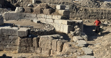 Tokat'ta Üç Yazıt Bulundu: Sebastapolis Antik Kenti'nde Kazılar Devam Ediyor