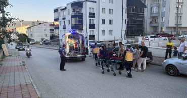 Tosya'da üç tekerlekli motosikletten düşen kadın hastaneye kaldırıldı