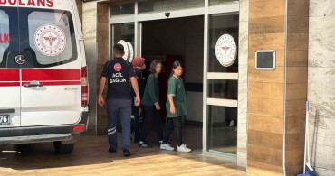 Trabzon'da 12 ortaokul öğrencisi mide bulantısıyla hastaneye kaldırıldı