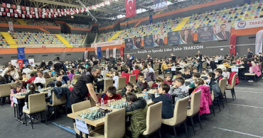Trabzon'da 24 Şubat Kurtuluş Kupası Satranç Turnuvası Düzenlendi