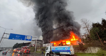 Trabzon'da Fındık Fabrikasında Yangın Çıktı