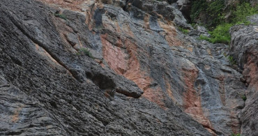 Trabzon'daki Şahinkaya: Tırmanış ve Doğa Sporları İçin Cennet