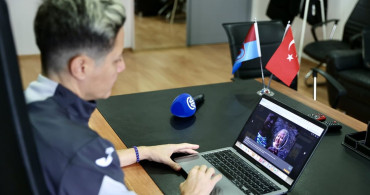 Trabzonspor Kadın Futbol Takımı'ndan Özgüvenç, Yılın Kareleri Oylamasında