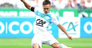 Trabzonspor Yusuf Sarı ile Görüşmelere Başlandığını KAP'a Bildirdi 