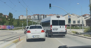 Trafiği Tehlikeye Düşüren Servise 10 Bin TL Ceza
