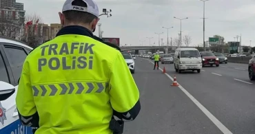 Trafik cezalarına 2026’da çifte zam geliyor! Direksiyona oturmak cep yakacak
